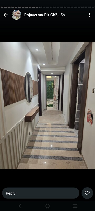 Building Lobby in 3 BHK Builder Floor at Hauz Khas – for Rent