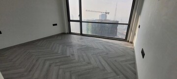 Room in 4 BHK Apartment at Lodha World View, Worli – for Sale