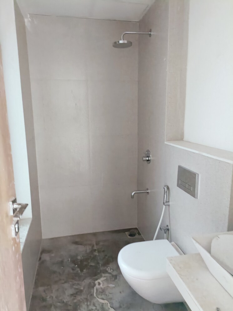 Bathroom, piramal-vaikunth 2 Bedroom 767 Sq.Ft. Apartment In Balkum Pada Thane 8209092