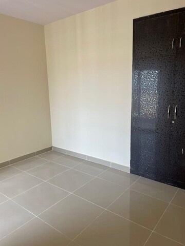 Room in 3 BHK Apartment at Mittal Rajnagar Residency, Raj Nagar Extension – for Rent