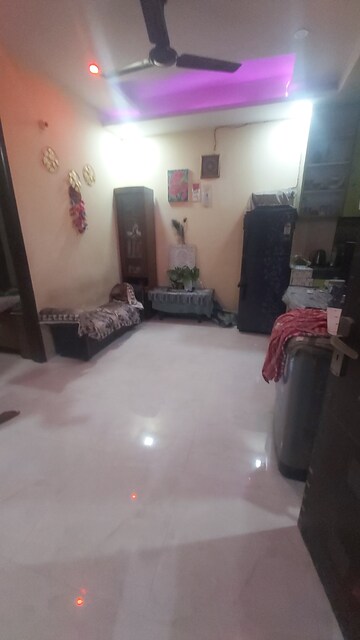 Living Room in 2.5 BHK Apartment at Mayur Vihar – for Sale