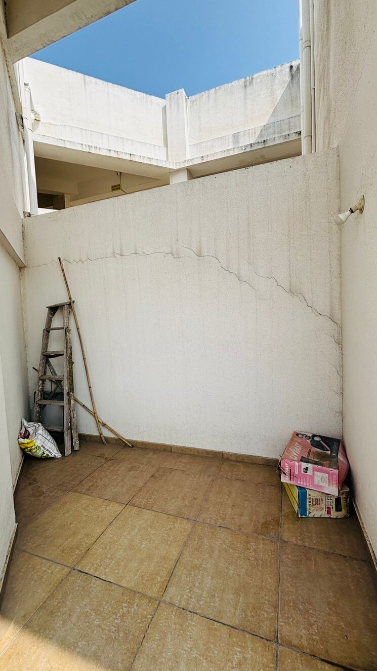 Bathroom, goel-ganga-wagholi-township 3 Bedroom 1450 Sq.Ft. Apartment In Wagholi Pune 8209188