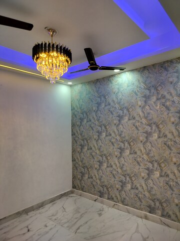 Bedroom in 2 BHK Builder Floor at MSP Arihant Apartments, Sector 73 – for Sale