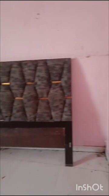 Bedroom in 1 BHK Builder Floor at Mehrauli – for Rent