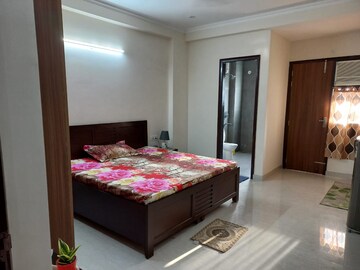 Bedroom in 1 RK Builder Floor at Saurabh Niwas, Sector 40 – for Rent