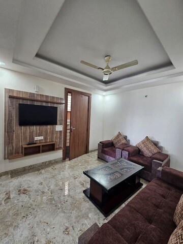 Living Room in 2 BHK Builder Floor at DLF Star Mall, Sector 30 – for Rent