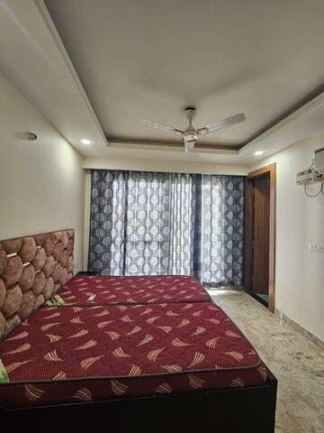 Bedroom in 2 BHK Builder Floor at DLF Star Mall, Sector 30 – for Rent