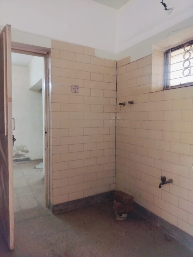 Other, sarita vihar 3 Bedroom 1500 Sq.Ft. Apartment In Sarita Vihar Delhi 8209260