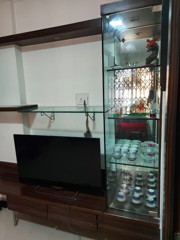 Furnished Amenities in 1 BHK Apartment at Green Field B CHS LTD, Andheri East – for Rent