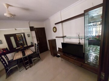 Parking in 1 BHK Apartment at Green Field B CHS LTD, Andheri East – for Rent