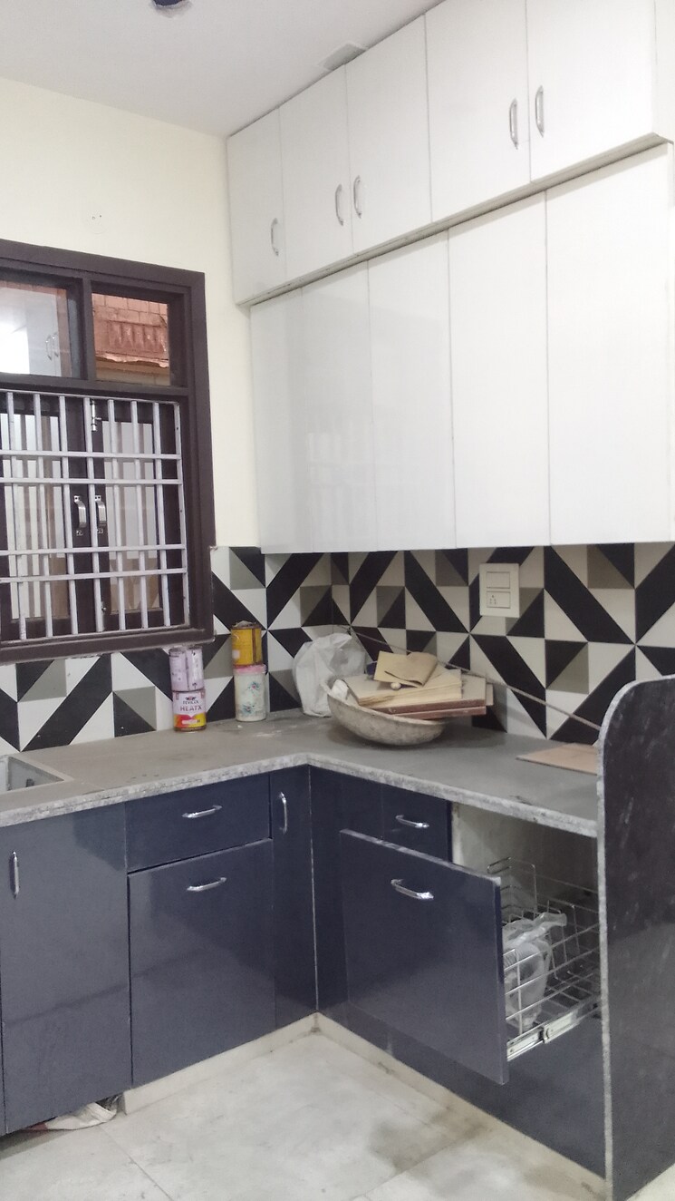 Master Bedroom, rohini sector 24 2 Bedroom 28 Sq.Mt. Builder Floor In Rohini Sector 24 Delhi 8209294