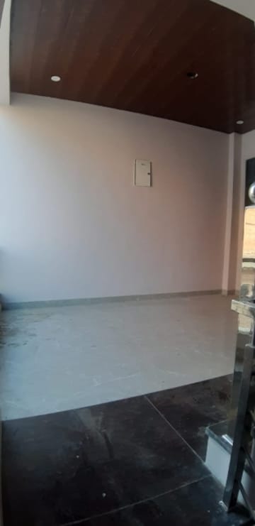 Room in 4 BHK Villa at Mansarovar – for Sale