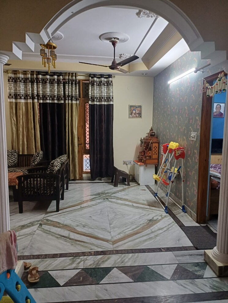 Living Room, sg-oasis 4 Bedroom 950 Sq.Ft. Villa In Vasundhara Sector 2b Ghaziabad 8209411