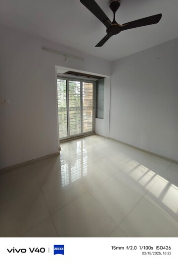 Room in 2 BHK Apartment at Shelton Vista, Nerul – for Rent