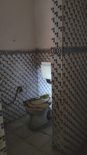 Bathroom in 4 BHK Independent House at Palam Vihar Residents Association, Palam Vihar – for Sale