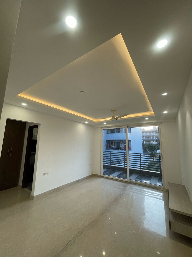 Room, bestech-park-view-spa-next 3 Bedroom 1935 Sq.Ft. Apartment In Sector 67 Gurgaon 8209499