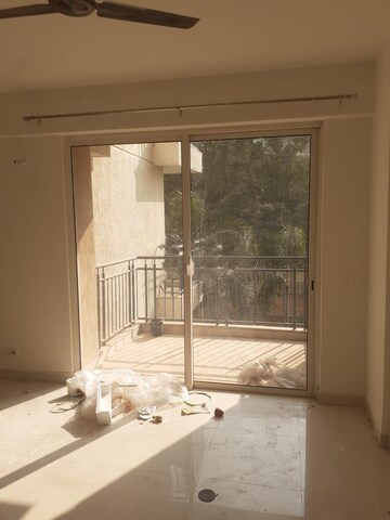 Room in 2 BHK Apartment at Godrej Aria, Sector 79 – for Rent