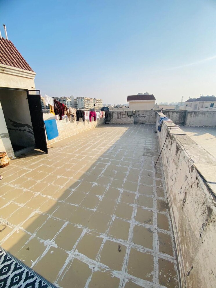 Balcony, sector 127 3 Bedroom 980 Sq.Ft. Builder Floor In Sector 127 Mohali 8209525