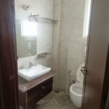 Bathroom in 3 BHK Builder Floor at Saket – for Rent
