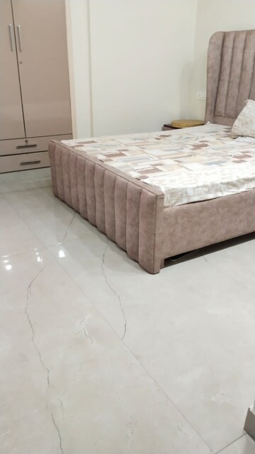 Bedroom in 2 BHK Apartment at Maple Heights, Sector 43 – for Rent