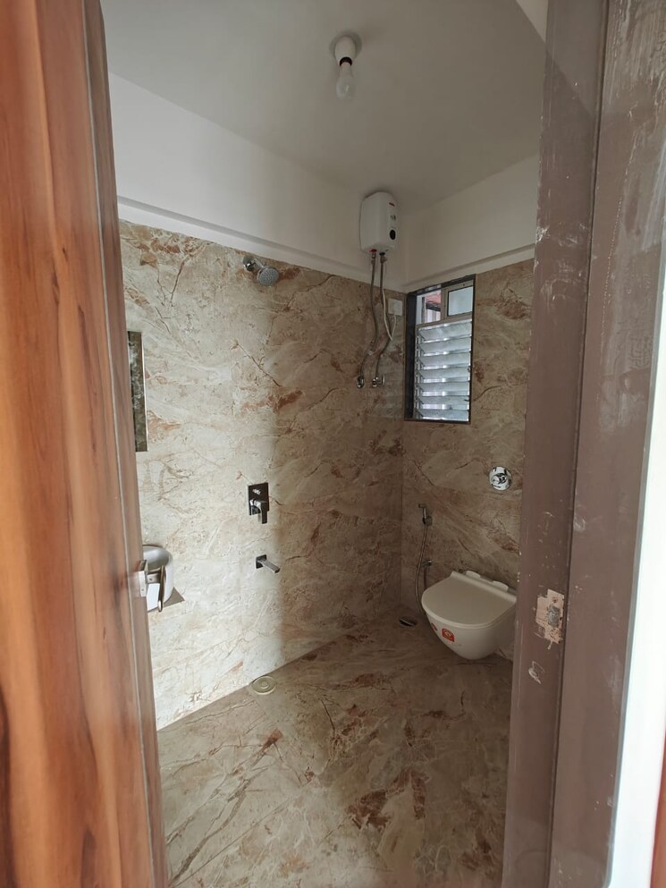 Bathroom, sheth-irene 2 Bedroom 665 Sq.Ft. Apartment In Malad West Mumbai 8209579