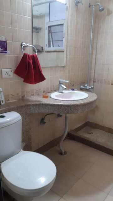 Bathroom in 3 BHK Builder Floor at Exotica East Square, Nyay Khand – for Rent