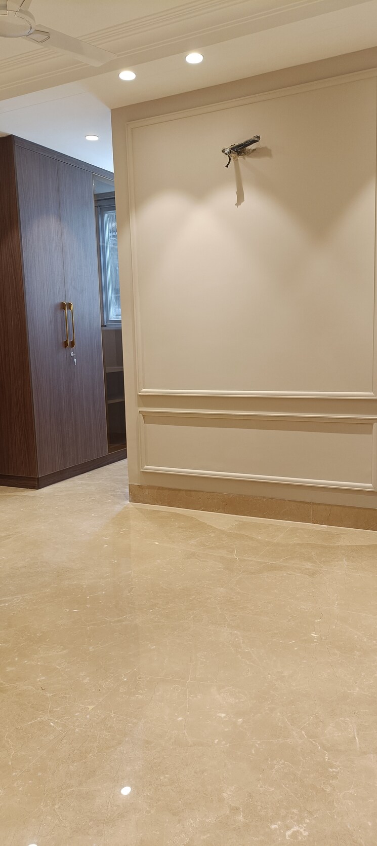 Room, savita vihar 3 Bedroom 1800 Sq.Ft. Builder Floor In Savita Vihar Delhi 8209655