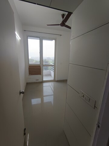 Bathroom in 3.5 BHK Apartment at Emaar Imperial Gardens, Sector 102 – for Sale