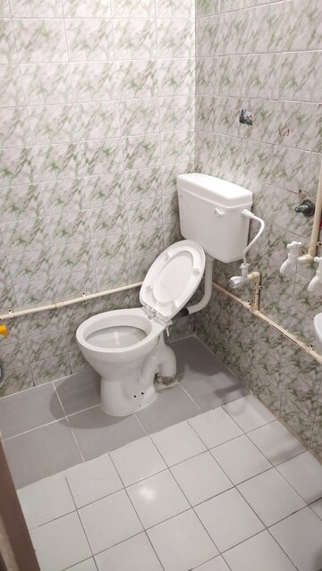 Bathroom in 1 RK Independent House at Somajiguda – for Rent