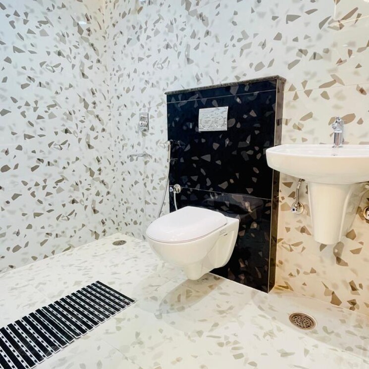 Bathroom, vip road 3 Bedroom 1300 Sq.Ft. Apartment In Vip Road Zirakpur 8209735
