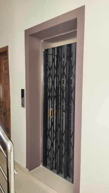 Building Lobby in 1 BHK Builder Floor at Begumpet – for Rent