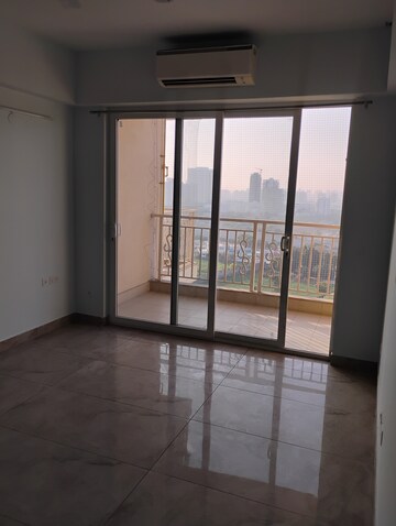 3 BHK Apartment For Rent in DLF The Primus, Sector 82a