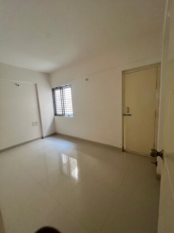 Room in 3 BHK Builder Floor at Uttam Nagar West – for Sale