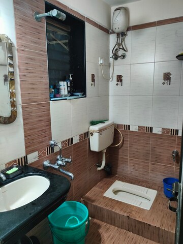 Bathroom in 2 BHK Apartment at HDIL Dreams, Bhandup West – for Sale