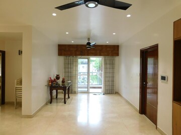 Room in 3 BHK Apartment at Dukes Galaxy, Banjara Hills – for Rent