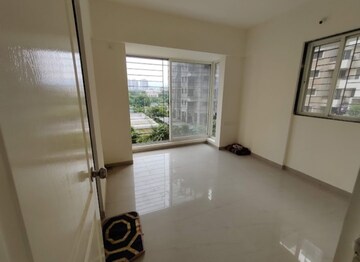Room in 1 BHK Apartment at Kumar Kul Utsav, Kondhwa Budruk – for Rent