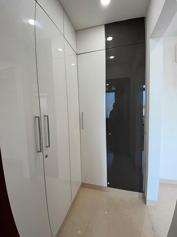 Building Lobby in 3 BHK Builder Floor at Empire Floors, Sector 57 – for Rent