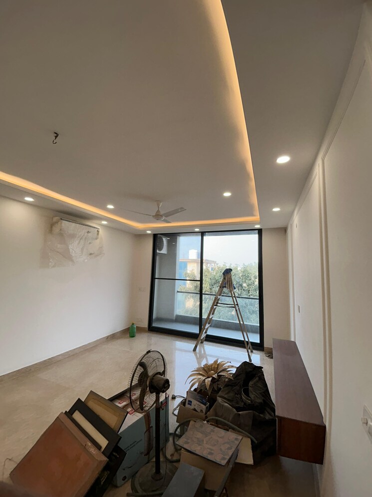 Team Area, empire-floors 3 Bedroom 2200 Sq.Ft. Builder Floor In Sector 57 Gurgaon 8209916