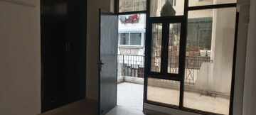 Room in 4 BHK Apartment at Sector 19, Dwarka – for Rent