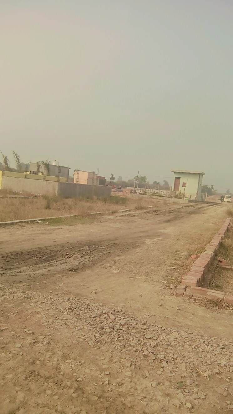 undefined, bhopani village  100 Sq.Yd. Plot In Bhopani Village Faridabad 8209986