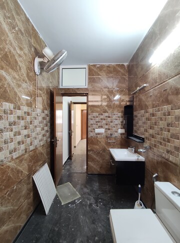 Living Room in 4 BHK Apartment at Vasant Kunj – for Rent