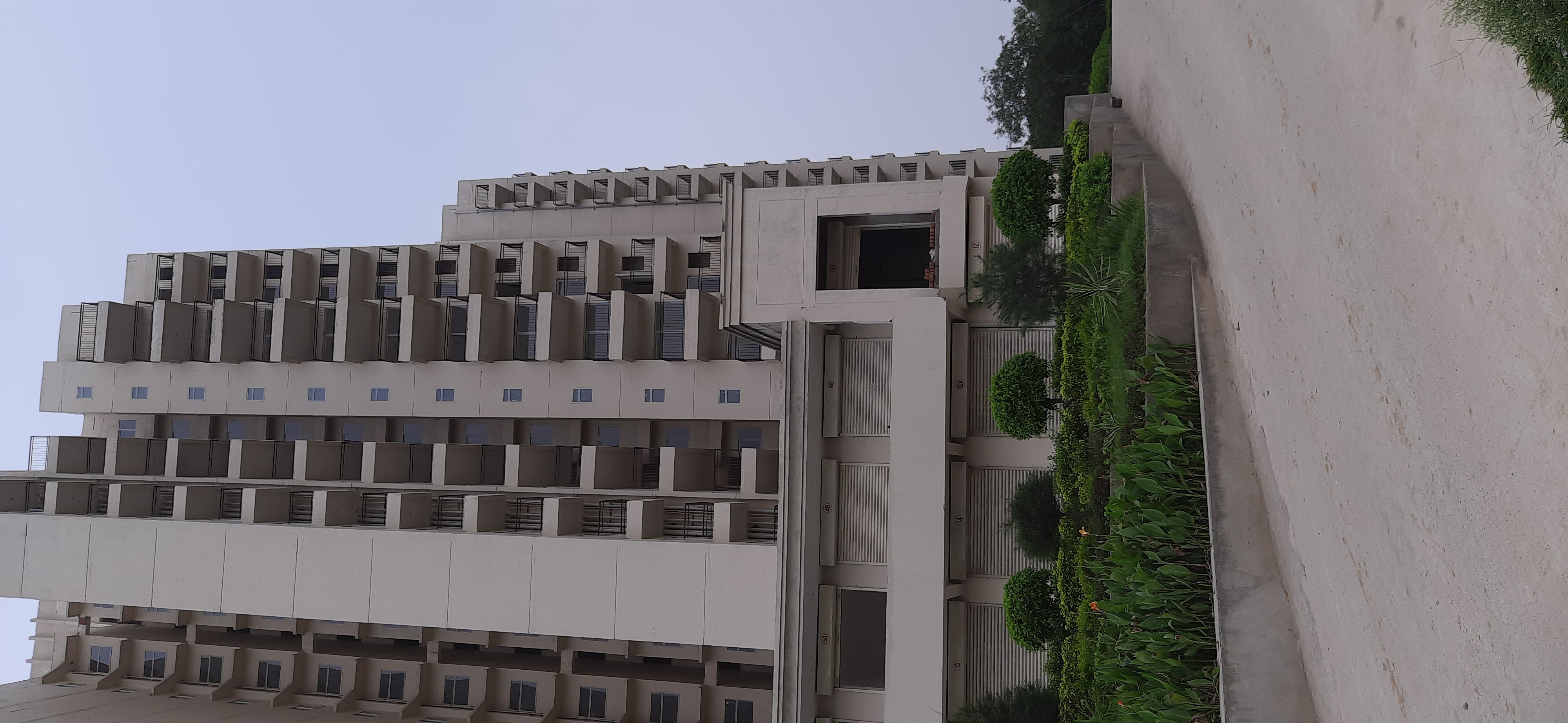 2 BHK Apartment For Sale in Pivotal Paradise