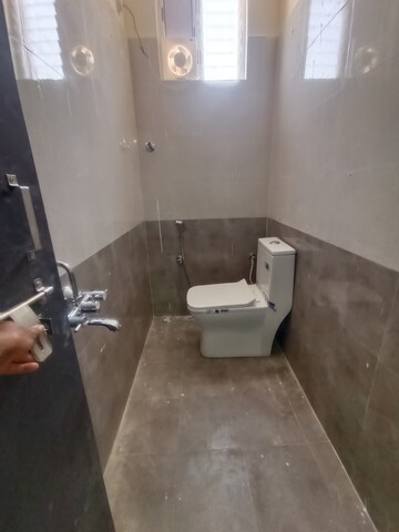 Bathroom in 1 BHK Apartment at Kondapur – for Rent