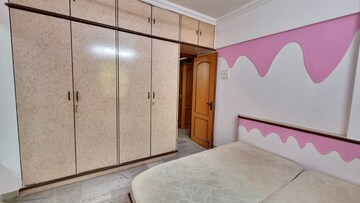 Master Bedroom in 2 BHK Apartment at Evershine Nagar – for Rent