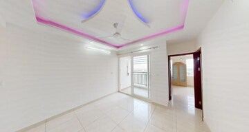 Room in 2 BHK Apartment at Vaishnavi Oasis, Jp Nagar – for Sale
