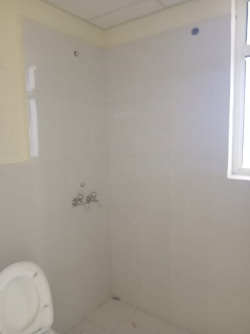 Room in 2 BHK Apartment at Pyramid Heights, Sector 85 – for Sale