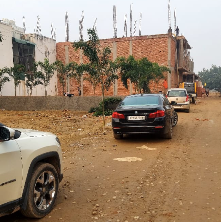  Parking, aditya-world-city  154 Sq.Yd. Plot In Shahpur Bamheta Ghaziabad 8210241