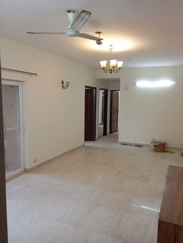 3 BHK Apartment For Rent in Nimbus The Hyde park, Sector 78