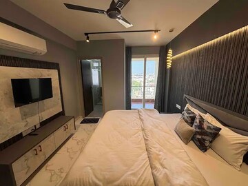 Room in 3 BHK Apartment at Malviya Nagar – for Rent
