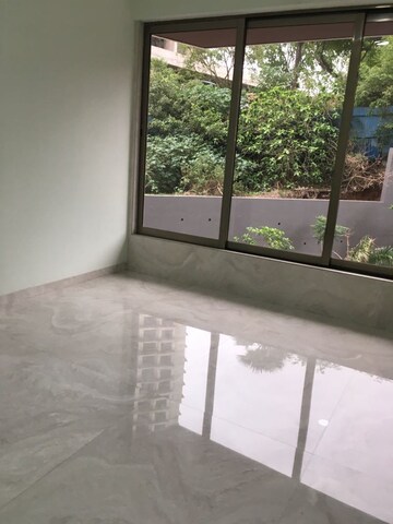 Room in 2 BHK Apartment at Goyal Lakshchandi Heights, Goregaon East – for Rent